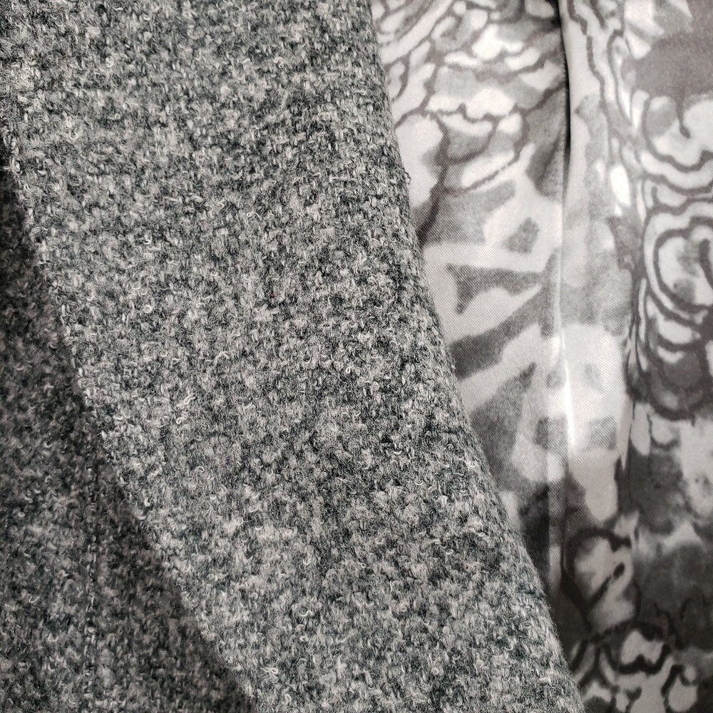 Coldwater Creek Classic Soft Gray Blazer Jacket. - Picture 4 of 6